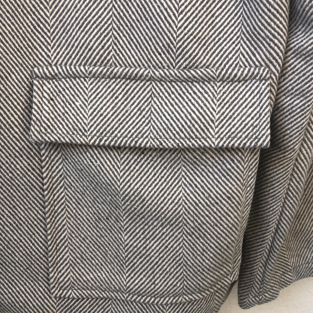 Jacket - Picture 2 of 4